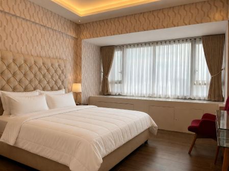 Newly Renovated 1 Bedroom One Shangrila Place Ortigas