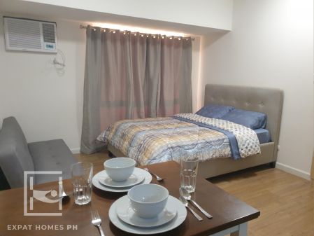 Fully Furnished Studio Unit at The Lerato for Rent