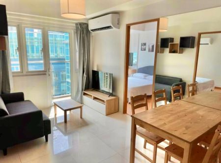 2 Bedrooms Madison Park West Bgc Taguig for Lease