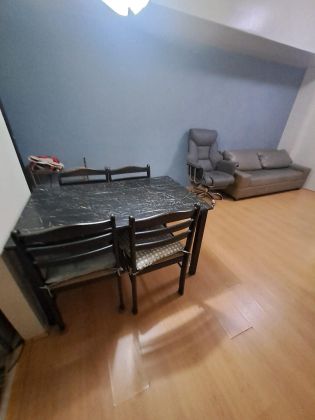 RUSH 2BR Fully Furnished for Rent near Rcbc Ayala