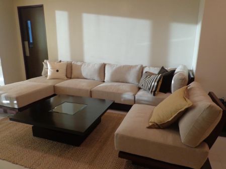 2 Bedroom for Lease at 8 Forbes BGC, Taguig! 
