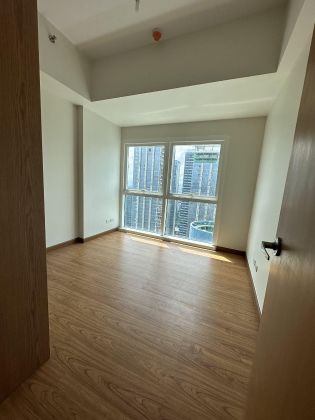 3 Bedroom Unfurnished For Rent in Madison Park West