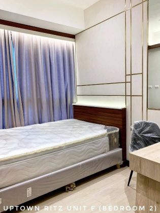 Fully Furnished 2 Bedroom Unit at Uptown Ritz for Rent