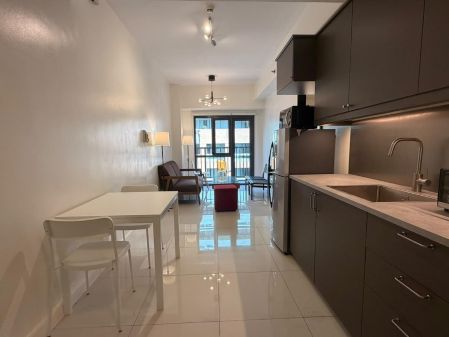 Nice Fully Furnished 1BR at Signa Designer Residences Tower 1 