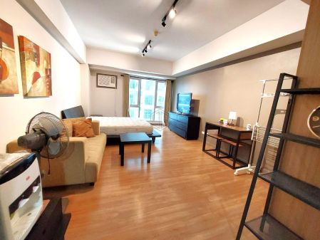 Two Maridien Fully Furnished Studio in Bgc