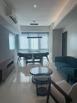  Condos For Rent  8 Forbestown Road BGC Taguig Fully Furnished 2B