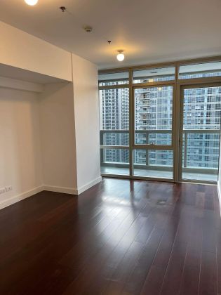 Unfurnished 2 Bedroom for Rent in East Gallery Place BGC
