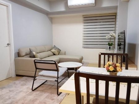 Fully Furnished 3 Bedrooms in the Grove by Rockwell Pasig