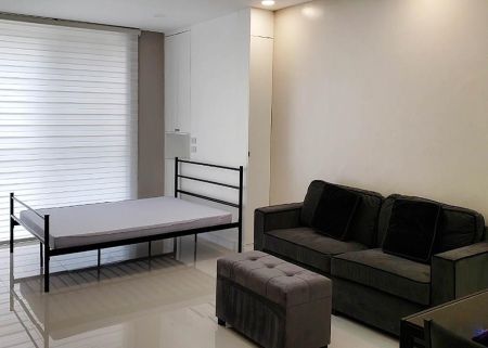 Studio Condo for Rent in Paseo Parkview Makati
