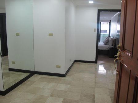 1BR Fully Furnished Unit for Rent at Emerald Mansion Suites