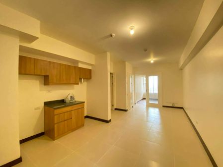Newly Turned Over 2BR Unfurnished Condo in Alder