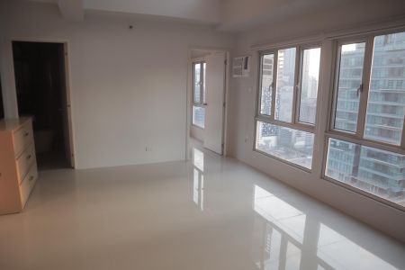 3BR Bi Level Unit for Rent at The Montane