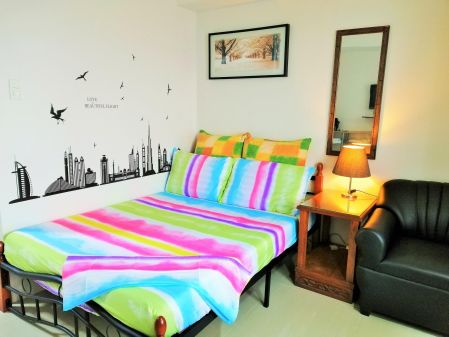 Fully Furnished Studio Unit at Calyx Centre for Rent
