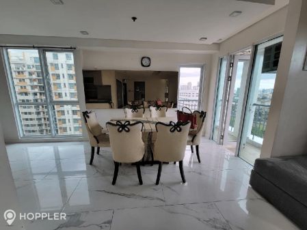 3BR Condo for Rent at Bay Garden Club and Residences Bay City
