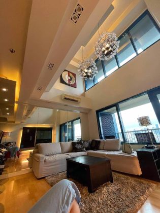 Nice Interior 1BR Loft Type Fully Furnished in One Rockwell