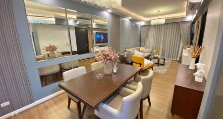 Fully Furnished 1 Bedroom Unit at Park Triangle Residences
