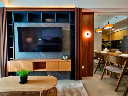 1 Bedroom at Solinea Tower 1