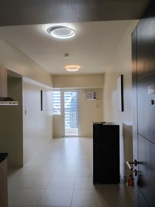 3 Bedroom Unit at Avida Turf for Rent