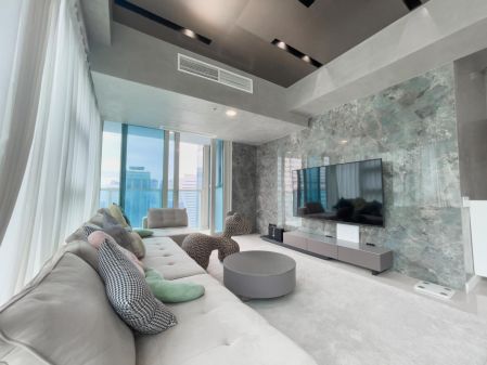 Grand Hyatt Manila Residences 3BR Fully Furnished Code 9151