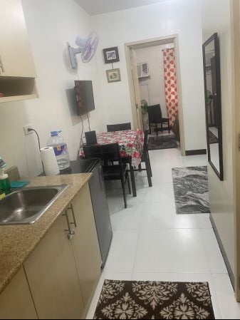 Fully Furnished 1 Bedroom Condo in Field Residences
