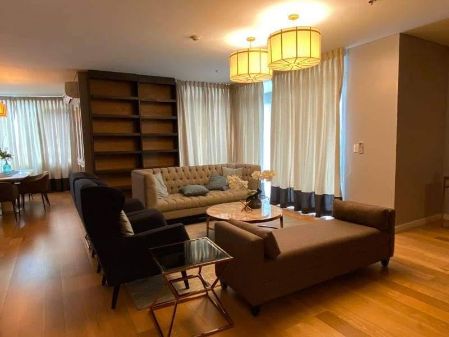 3BR Nicely Furnished in Park Terraces Point Tower