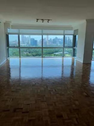 Semi Furnished 3 Bedroom for Rent in Pacific Plaza Towers BGC