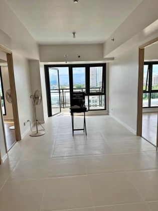 Semi Furnished 2 Bedroom Unit at Viento at Cerca for Rent