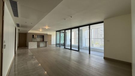 3 Bedrooms Condo for Lease at Aurelia Residences Taguig