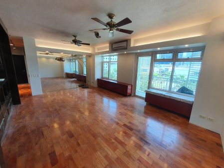Fully Furnished 2 Bedroom Condo in One Serendra BGC