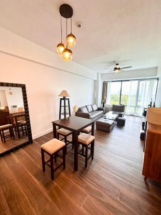 Fully Furnished 1 Bedroom Unit at Bellagio Towers for Rent