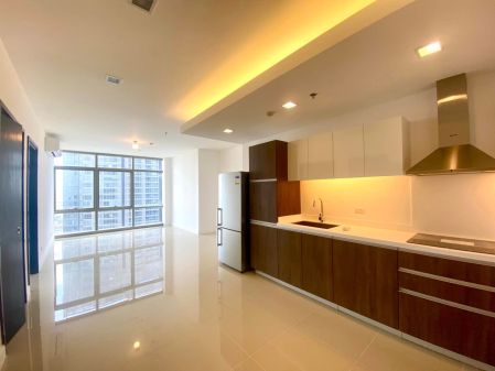 Corner 2 Bedroom Condo for Rent in West Gallery Place BGC Taguig