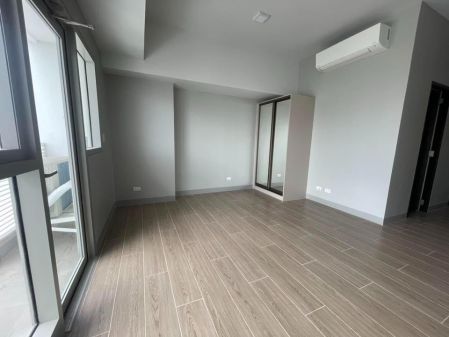 Brand New Studio in Uptown Arts Residence for Rent