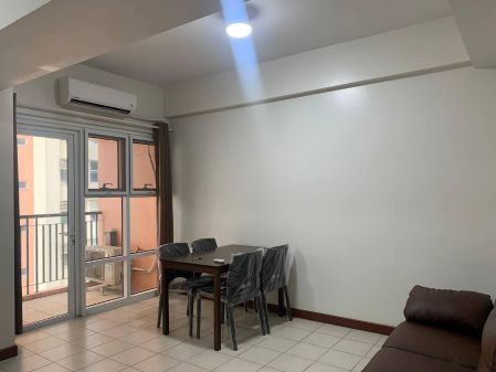 Fully Furnished 1 Bedroom Unit at Paseo de Roces Condo