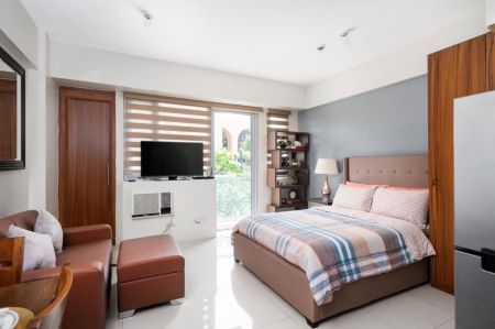 Studio at Newport near NAIA 3 for Rent