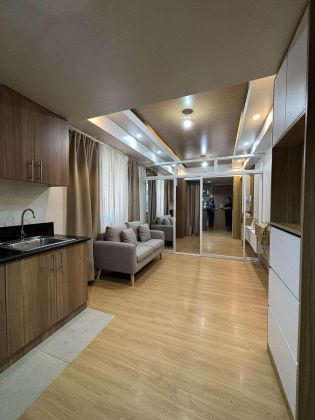 2 Bedroom Fully Furnished in Shore Residences near Mall of Asia