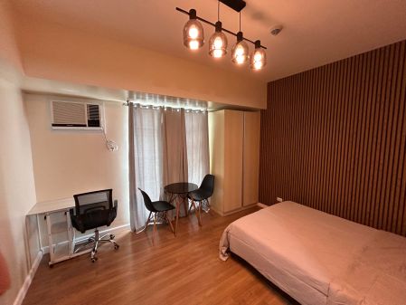 Fully Furnished Studio Unit at Solinea for Rent