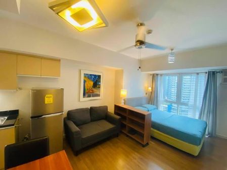 Studio Condo in Lerato Residence for Rent in Makati