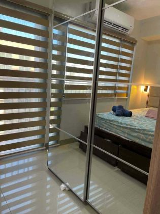 Corner 1BR Unit in Shore 2 Residences Tower 3