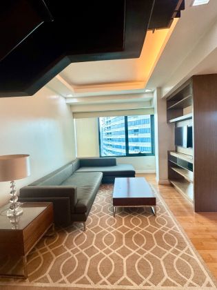 2 Bedroom Penthouse Loft Unit at One Rockwell East for Lease