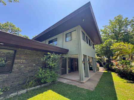 For Rent 5BR Cozy Home with Pool in Dasmarinas Village Makati