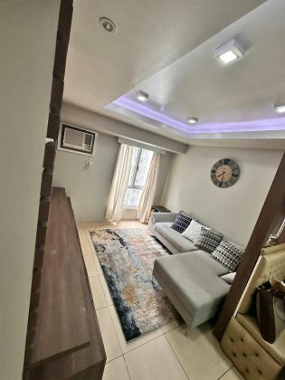 Fully Furnished 2 Bedroom Unit in Avida Towers 34th Street BGC 