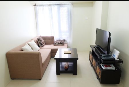 Avida Towers Centera with Wifi and Parking Slot Fully Furnished