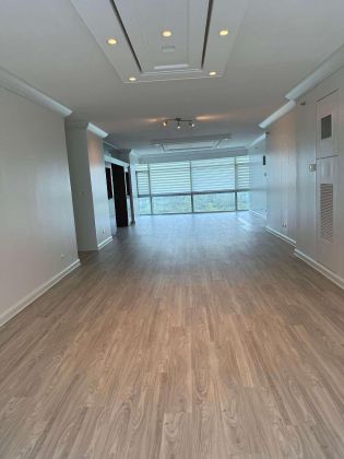 For Lease Semi Furnished 3 Bedroom in Pacific Plaza Towers BGC
