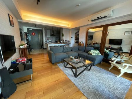 For Lease 1BR in BGC One Serendra West Tower
