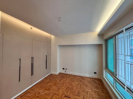 137 43 sqm Condo for Lease in Two Salcedo Place