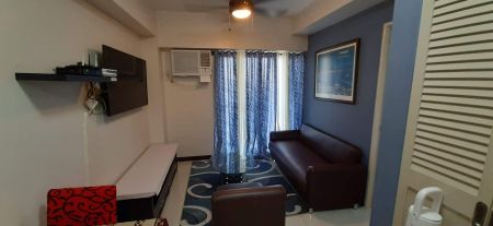 1 Bedroom Unit at Fairway Terraces for Rent