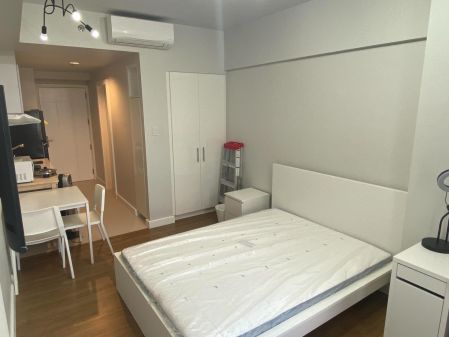 New Nicely Furnished Studio at The Arton by Rockwell Katipunan