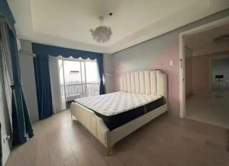 Tuscany Private Estate 3 Bedroom Penthouse Condo Unit