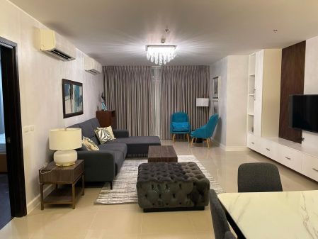 For Lease EAST GALLERY, BGC 2 BEDROOM 148SQM FULLY FURNISHED, INT