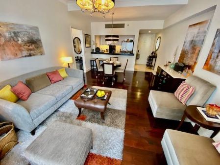 Luxurious 1 Bedroom Suite at the Heart of Makati